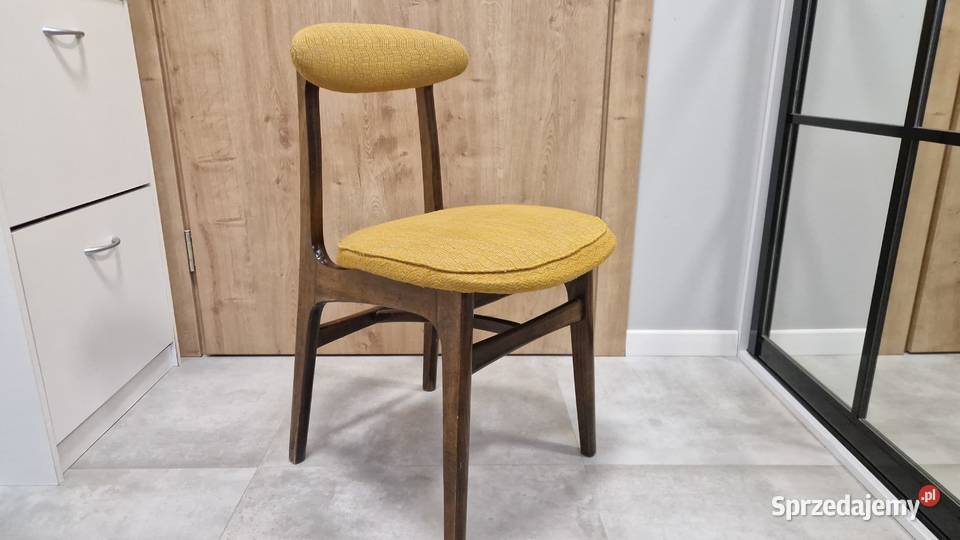 Krzesło PRL proj Rajmunda Hałasa tzw grzybek Krzesła Głogów