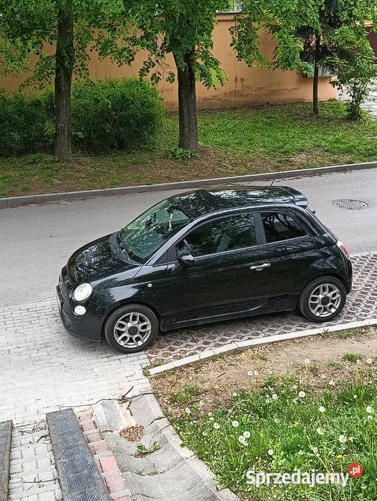 Fiat 500 12 benzyna klima 2008 nowe części 166600km 500 Zamość