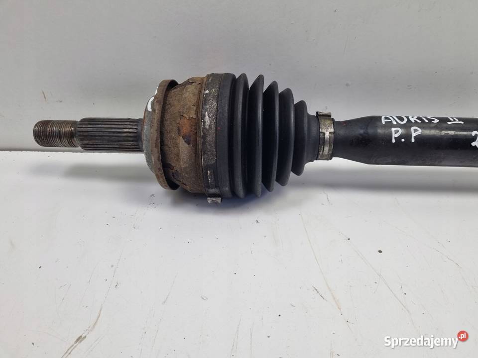 PÓŁOŚ Toyota Auris II 16 PRAWA PRZEDNIA półośka osobowe Chełm