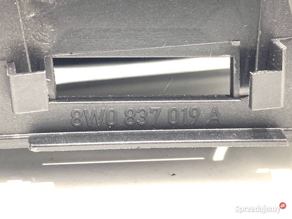 KLAMKA WEWNĘTRZNA LEWY PRZÓD AUDI A4 B9