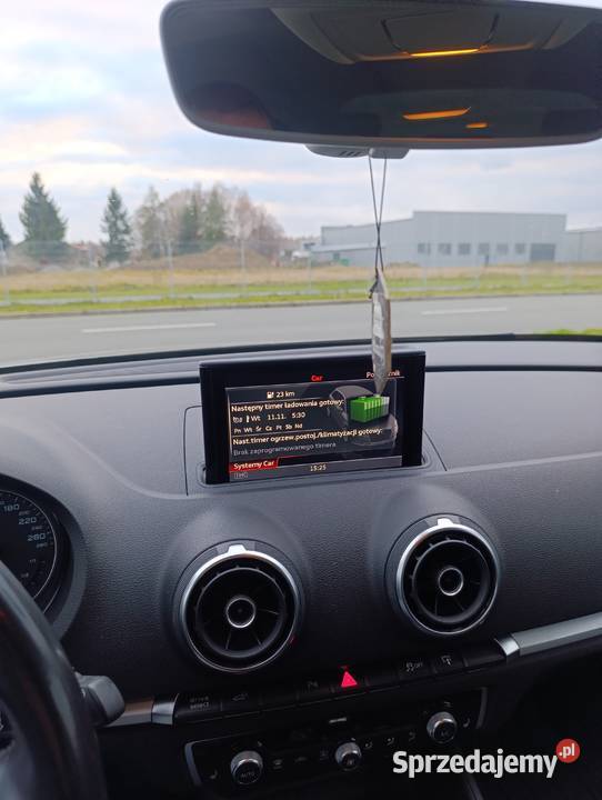 Audi a3 etron hybryda 14 tsi 204 uszkodzony Świerzowa Polska