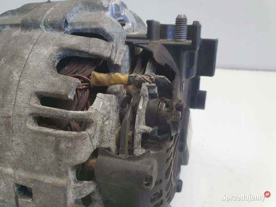 ALTERNATOR BMW X6 E71 30 D 7796125 valeo 170A Rudka