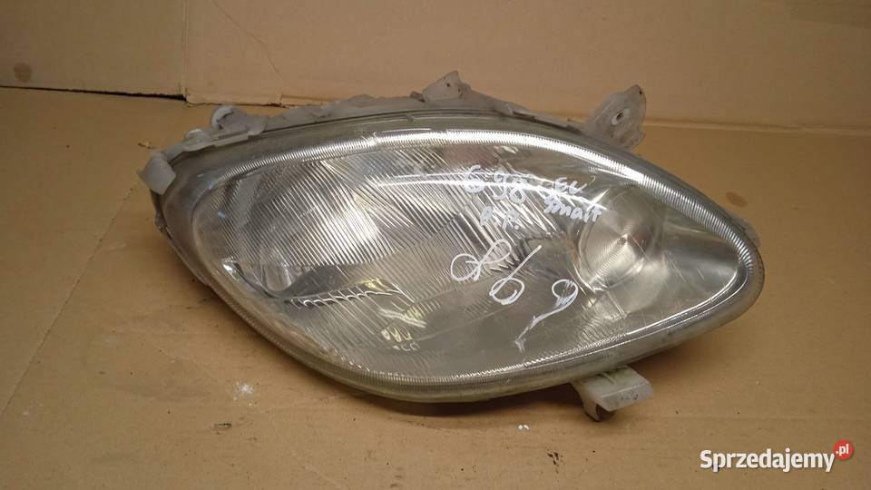 SMART FORTWO 450 LAMPA PRZÓD PRAWA EU