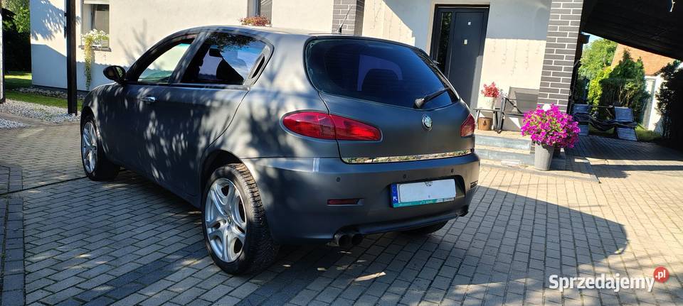 Alfa Romeo 20 150 Czerwone grzane skóry Hatchback