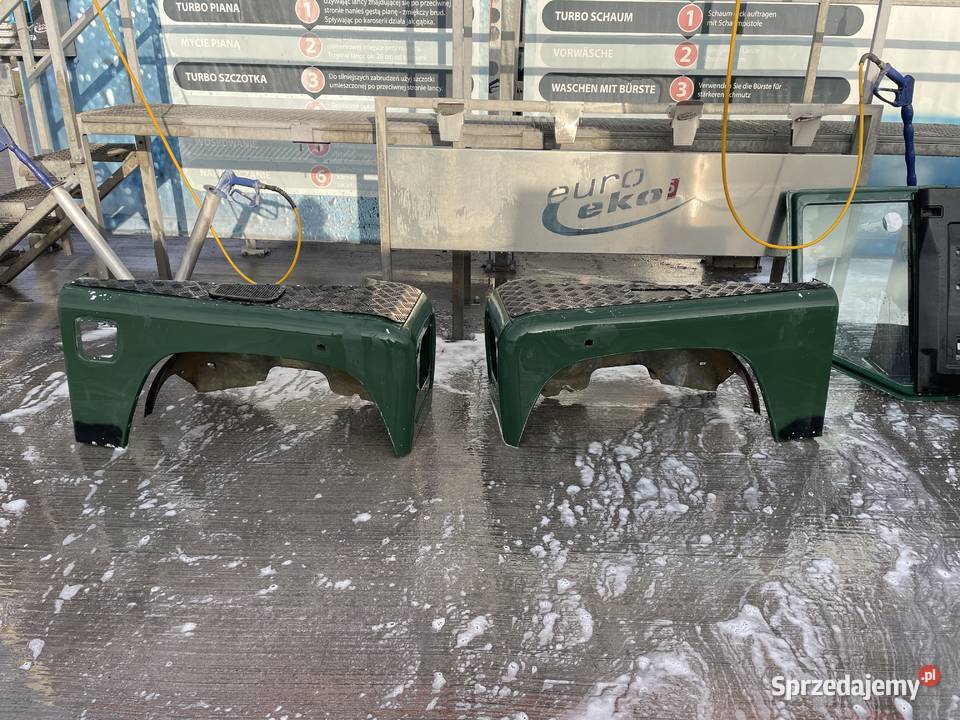 Land Rover Defender błotnik Prawy - Lewy