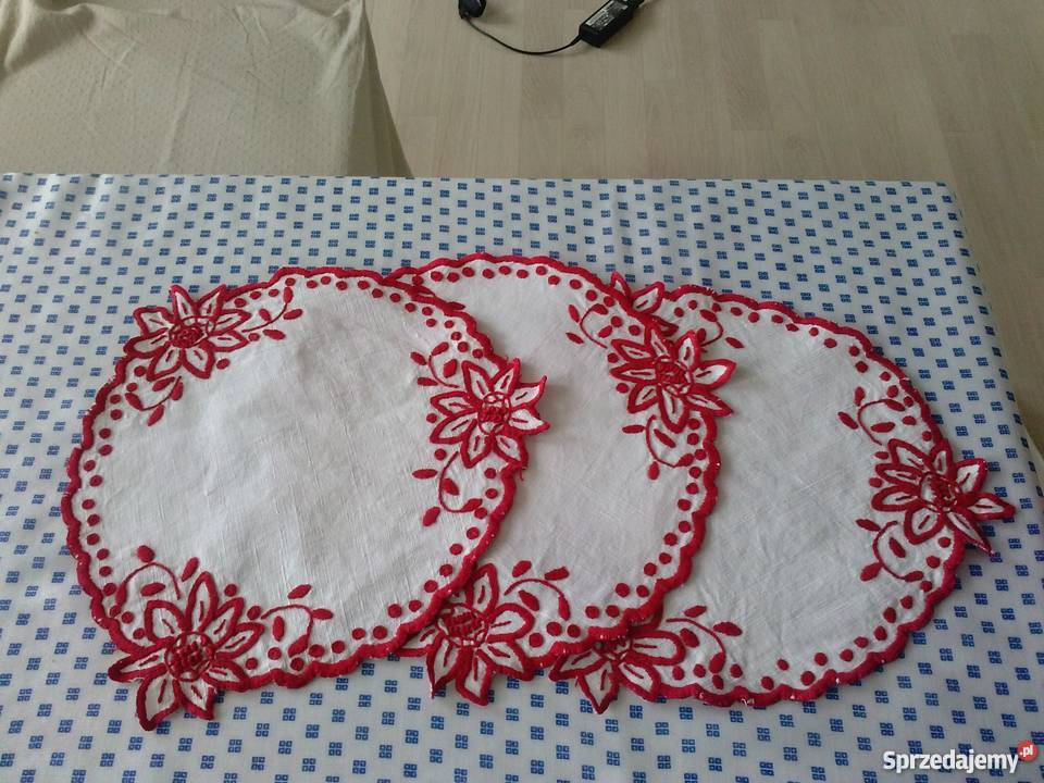 Serwetki kopmlet na prezent na święta Boże Gdańsk sprzedam
