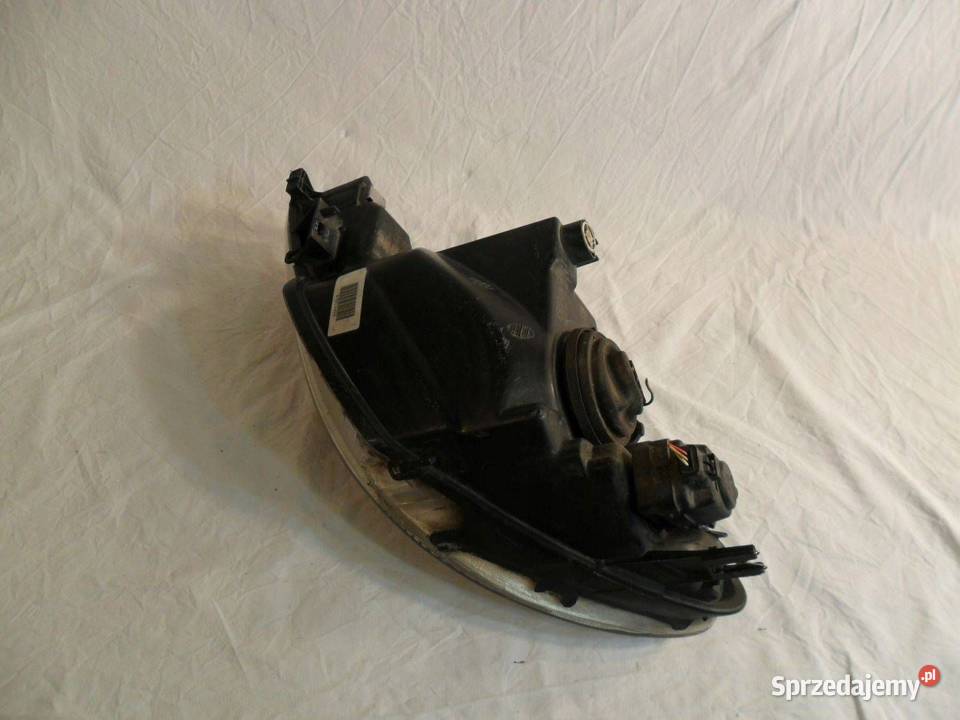 Reflektor Przód strona prawa Peugeot 206 Nowy Tomyśl