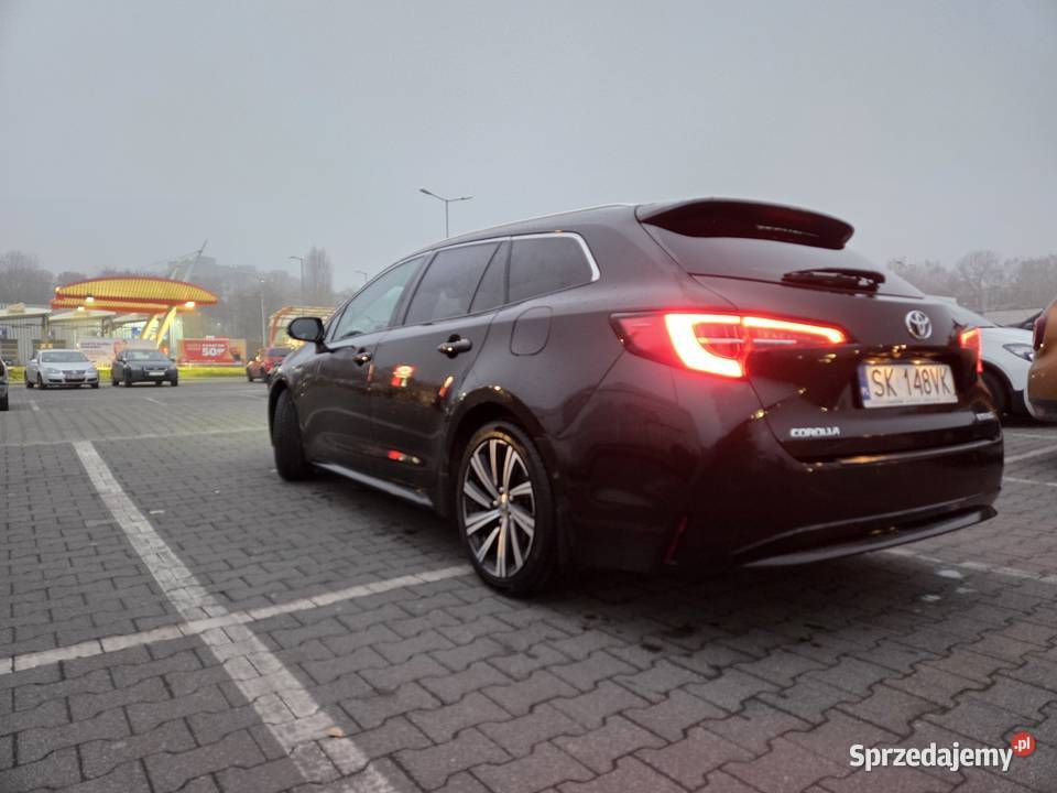 Toyota Corolla Hybrid 2021 18 śląskie