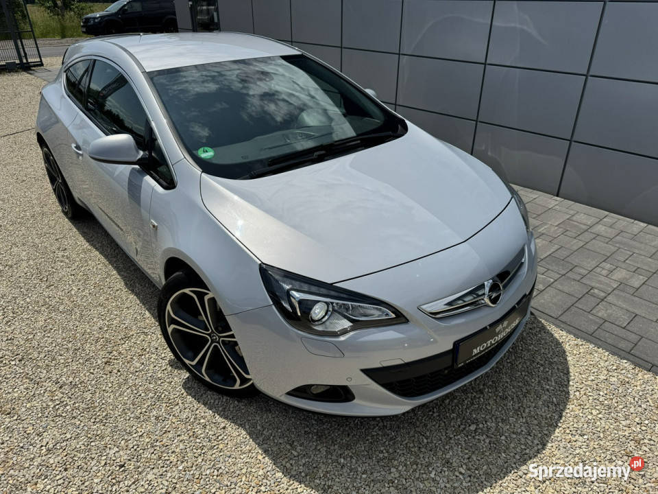 Opel Astra GTC 14 Innovation xenon 94 przebieg J czujnik zmierzchu Chełm Śląski