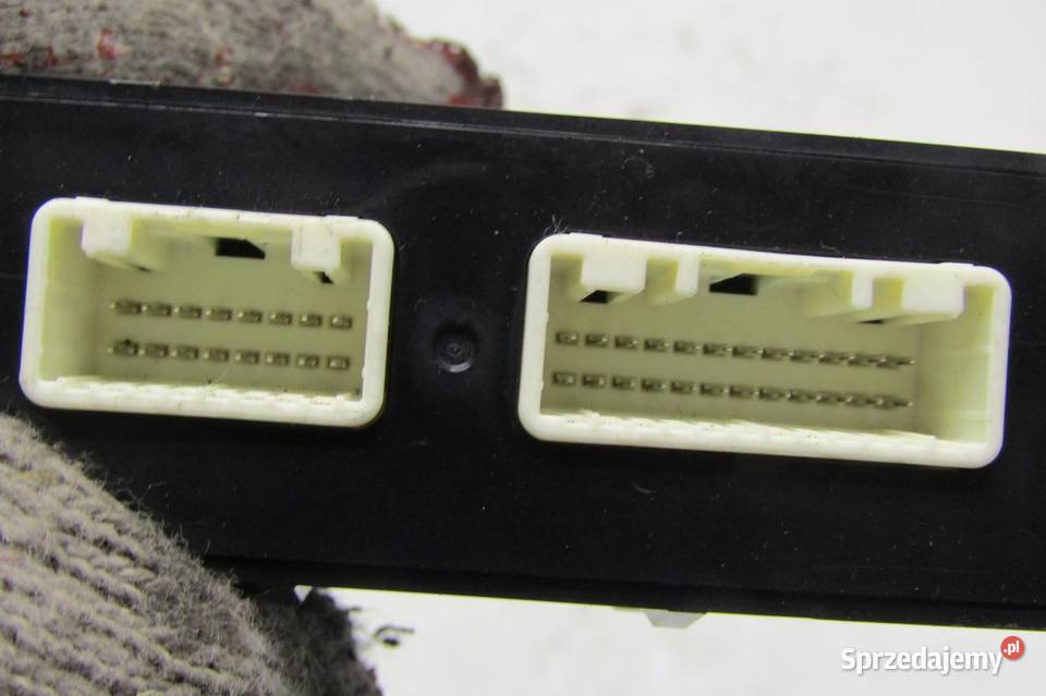 MODUŁ STEROWNIK ZAMKA MITSUBISHI OUTLANDER III