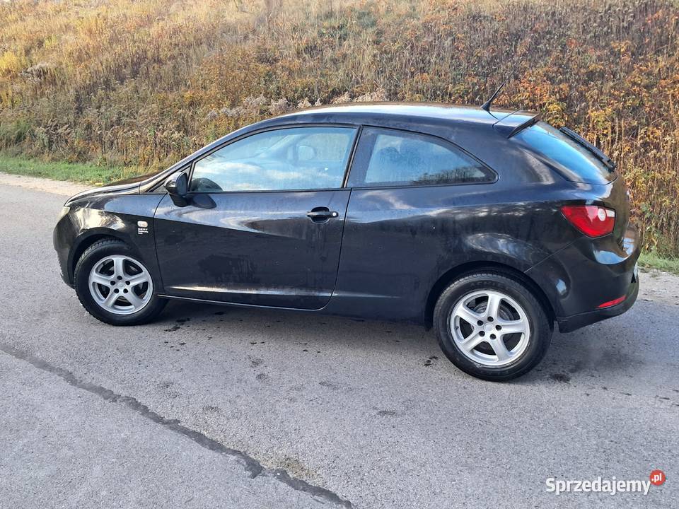 Sprzedam ładnego Seata Ibiza 12 benzyna 2009r manualna Motoryzacja Żyrardów