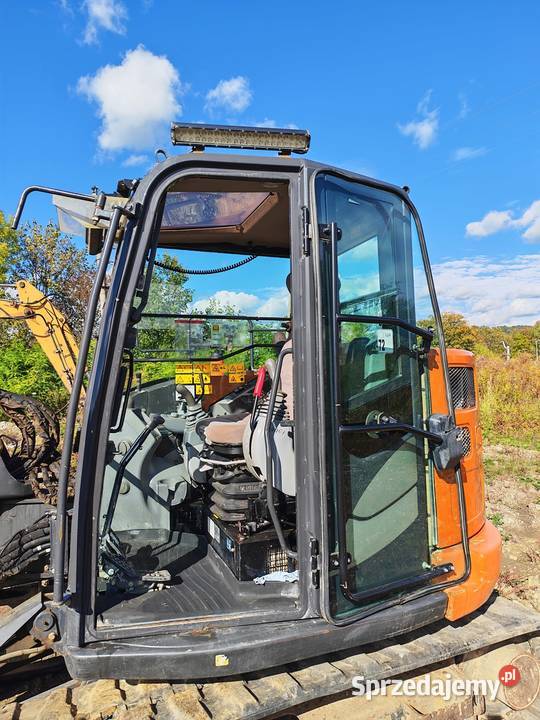 Koparka gąsienicowa HITACHI ZX 85 USB 2021 Rok produkcji 2021