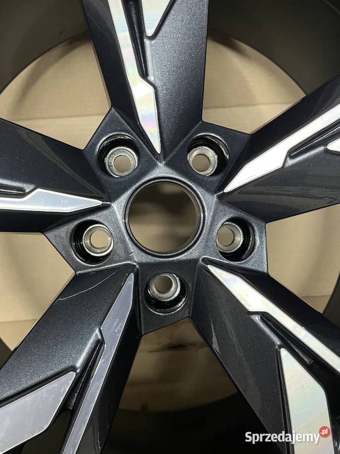 Felga pojedyncza Skoda Enyaq iV 50 60 Wz Taurus Felgi Gostyń