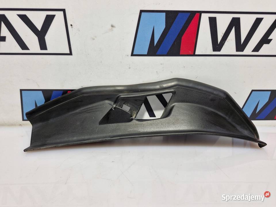 BMW F11 OSŁONA RYNIENKI ODWADNIAJĄCEJ TYŁ LEWY