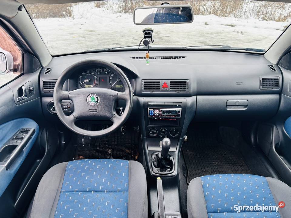 Skoda Octavia 16 benzyna w stanie mazowieckie Pruszków sprzedam