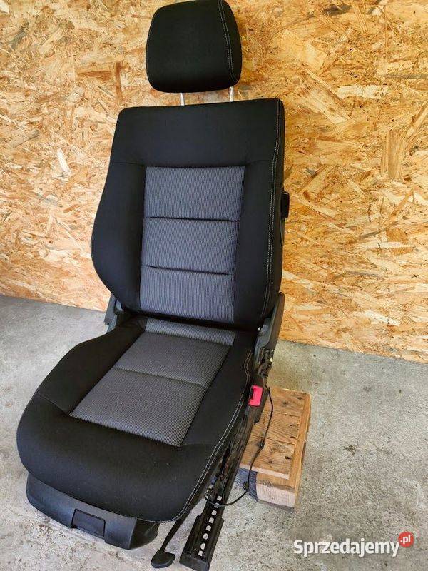 Fotel Prawy Pasażera Mercedes W212 Lift sprzedam