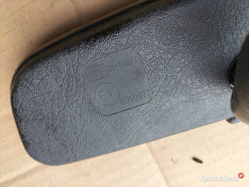 AUDI 80B3 80 B3 LUSTERKO WEWNĘTRZNE ŚRODKOWE Lusterka wewnętrzne Kamień-Kolonia sprzedam