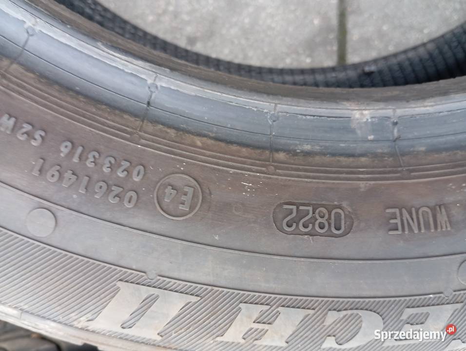 18560 r15 2022 dwie sztuki śląskie Bielsko-Biała