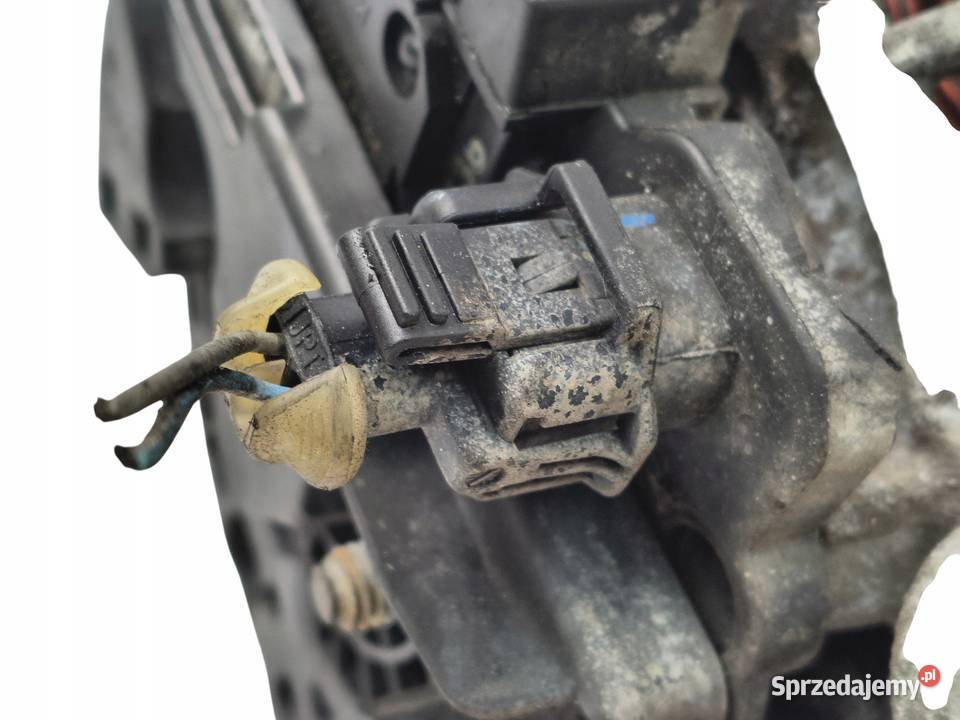 ALTERNATOR 100A Bosch Opel Meriva B Astra J Chełm sprzedam