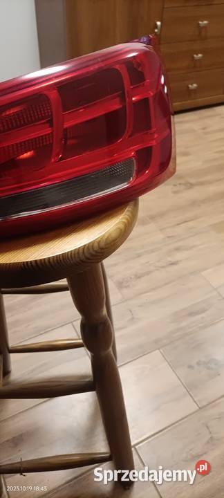 AUDI Q3 LAMPA PRAWY TYŁ8U0945094 Rok produkcji 2015 pomorskie Luzino