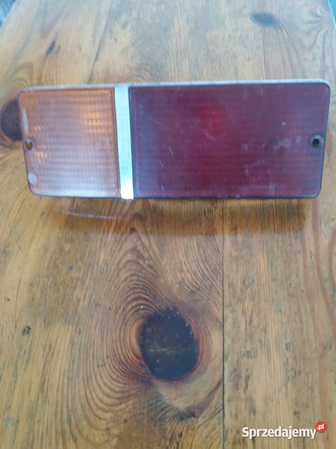 Tylna lampa do Fiata 125P kombi Krępa Górna