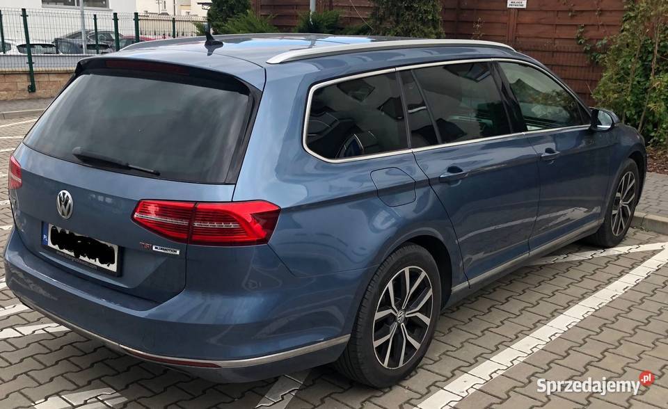 Volkswagen Passat 18 TSI BMT Highline DSG Toruń