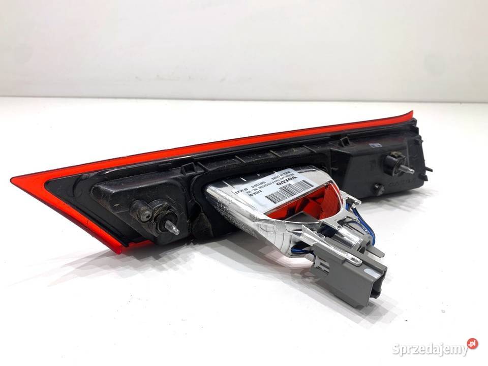 LAMPA TYŁ PRAWA WEWNĘTRZNA VOLVO S90 II 31656780