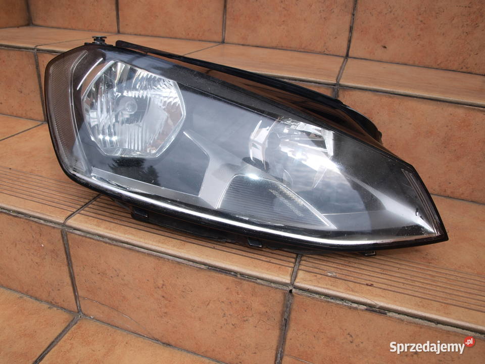 VW Golf 7 VII lampa prawa przód zwykła 2012 wielkopolskie