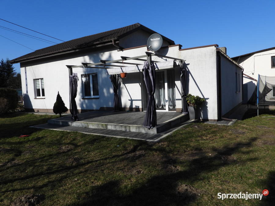 bezpośrednio,Bedoń sprzedam dom, garaż ,budynki gospodarcze