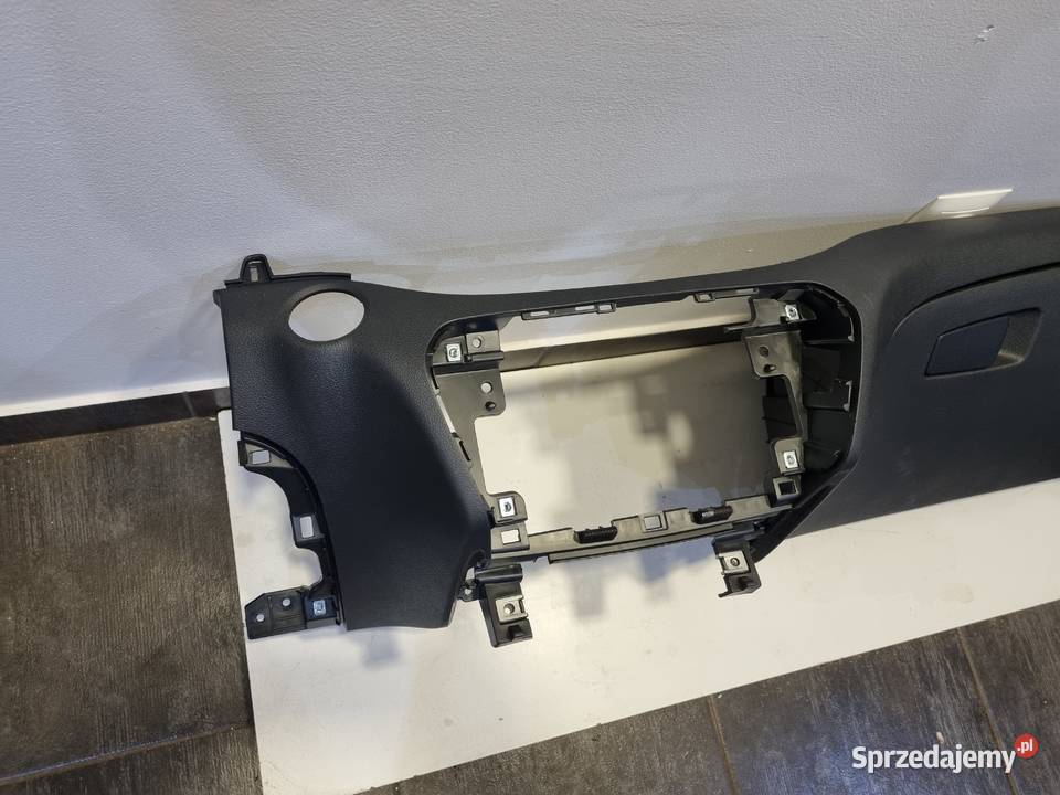 OBUDOWA DOLNA KONSOLI STARTSTOP HYUNDAI TUCSON łódzkie Skierniewice sprzedam