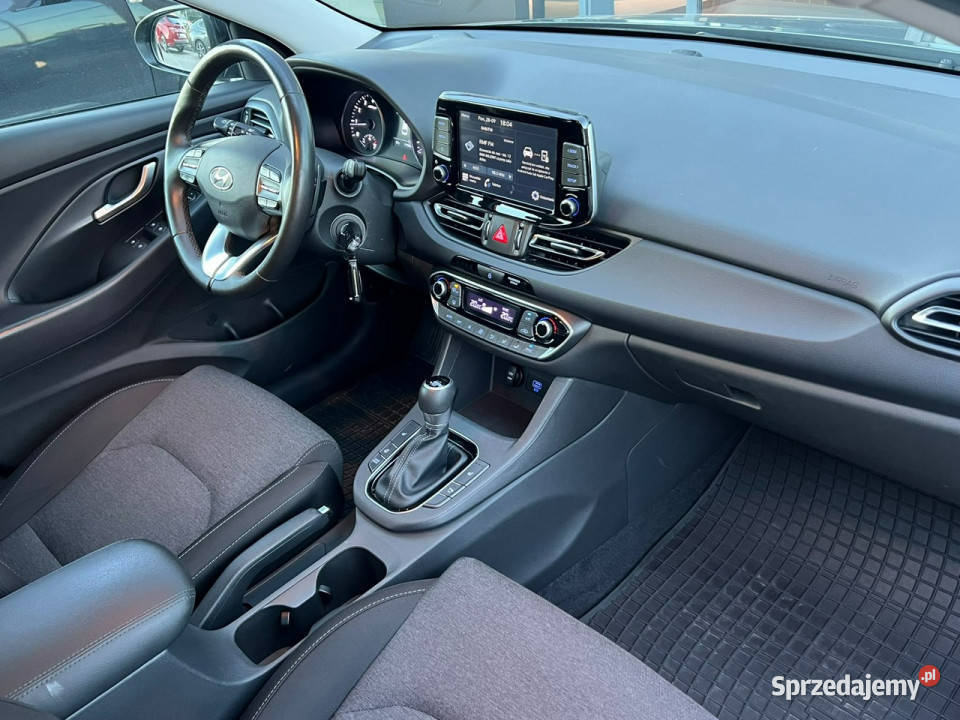 Hyundai i30 15TGDI 48V 7DCT 160 Smart Salon światła do jazdy dziennej Piotrków Trybunalski