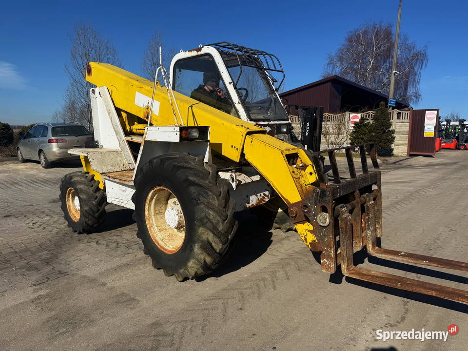 ładowarka teleskopowa MANITOU MT425CP wysięg 5m Działoszyn