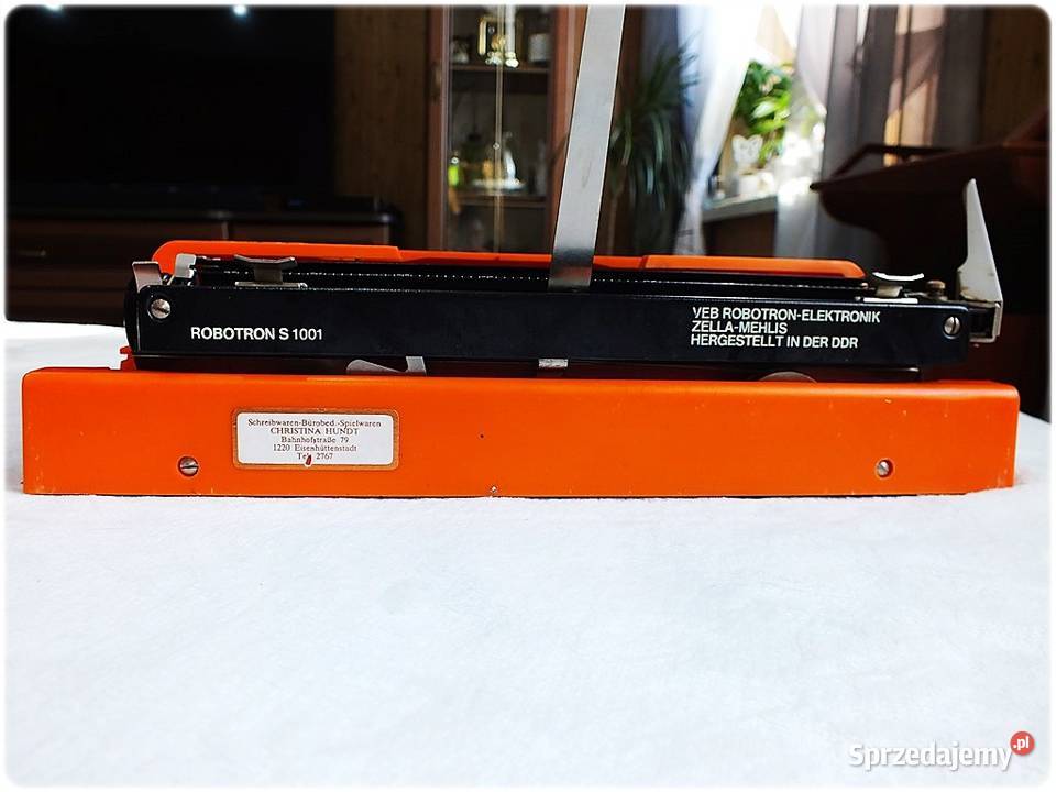 Maszyna do pisania Cella Robotron S1001 Żary