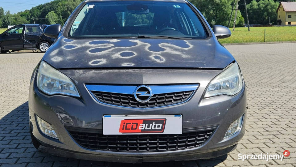Opel Astra 17 cdti 125 6biegów nawigacja
