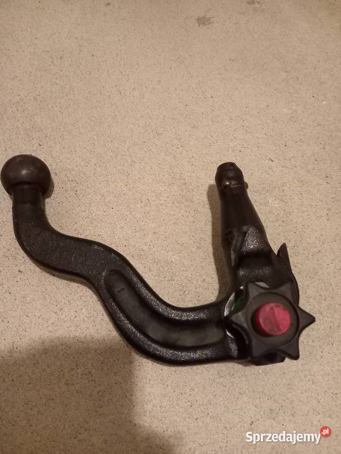 Hak holowniczy odpinany firmy WESTFALIA Rok produkcji 1999 Części Chełm