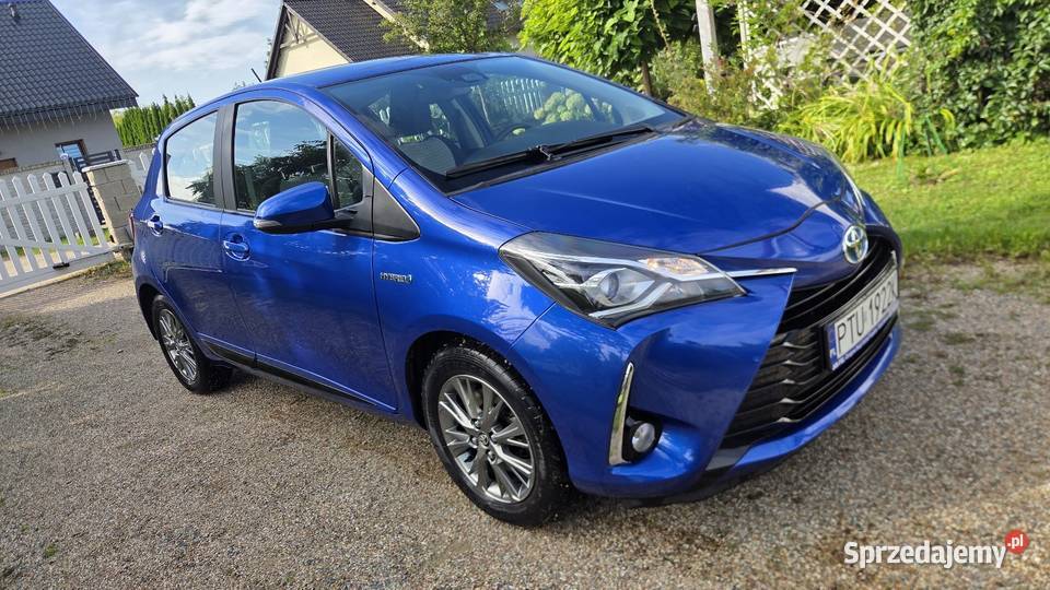 Toyota Yaris Hybryda Automat 35 przebiegu CD Yaris Gdańsk sprzedam