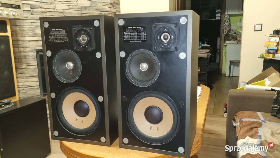 Kolumny stereo AKAI SR1040 2x40Watt 8ohm 1979