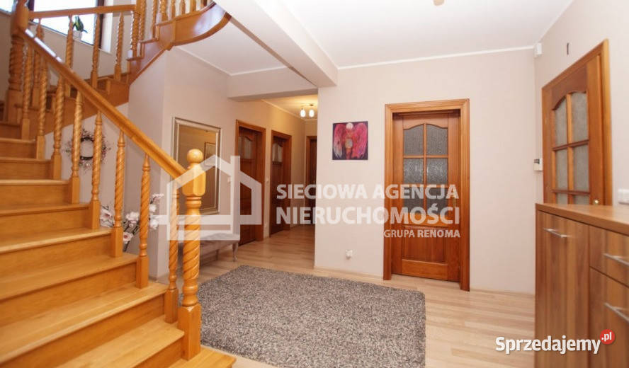 Dom wolnostojący 203m2 Małkowo