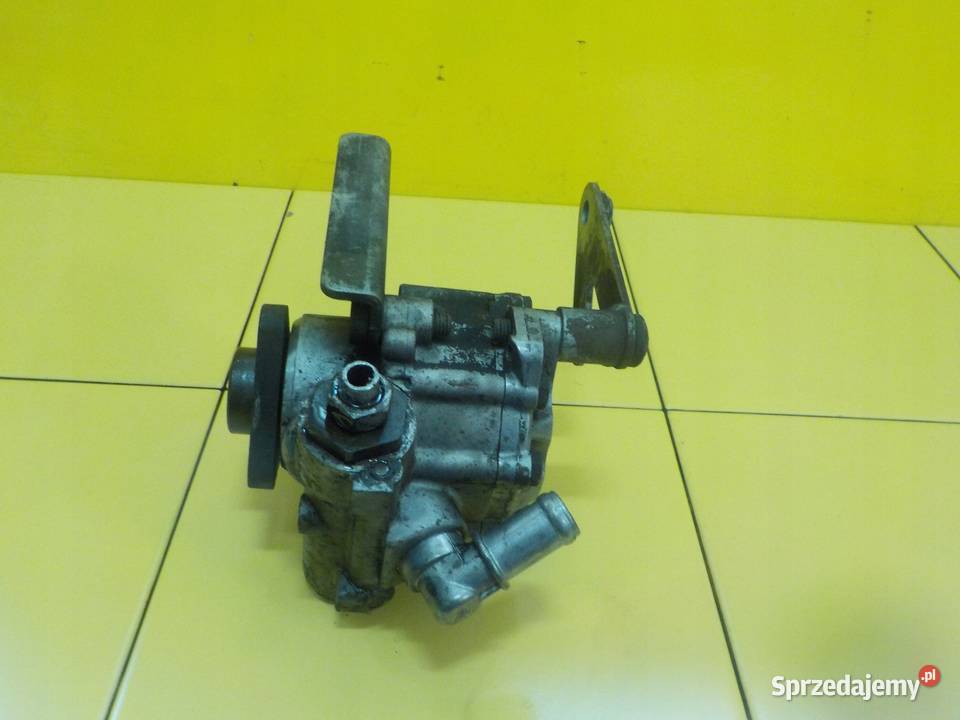 BMW X3 E83 30 B 06r 231 M54B30 306S3 pompa Suków sprzedam