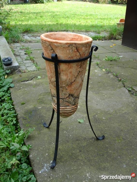 Sprzedam donicę w stojaku Mrozoodporna dolnośląskie