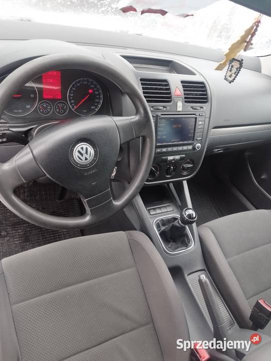 Golf 5 19 tdi 4/5 Radomsko sprzedam