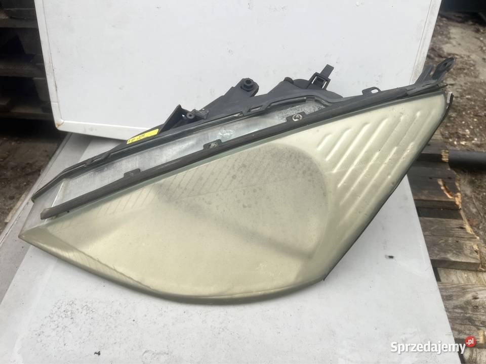 Lampa przód lewa Ford Focus MK1 Motoryzacja wielkopolskie Ostrzeszów sprzedam