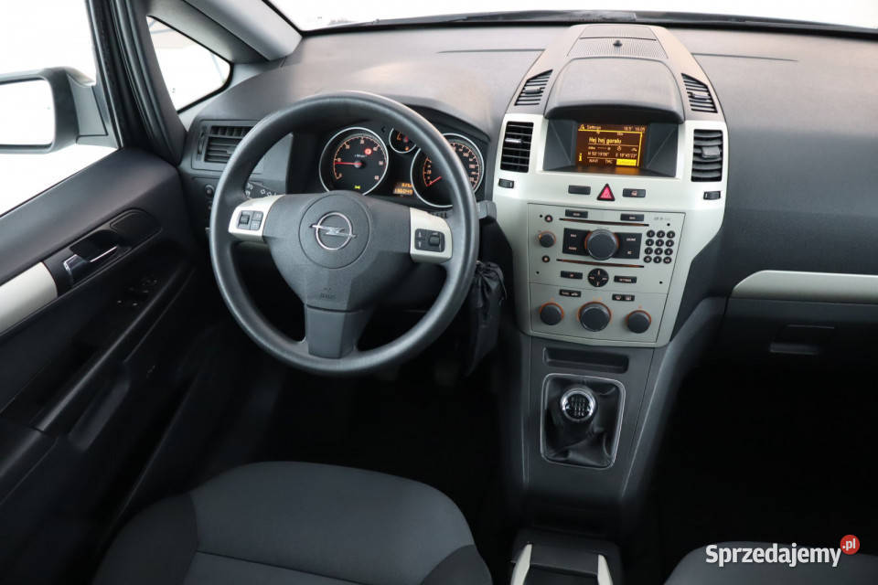 Opel Zafira 17 CDTI Zafira śląskie Zabrze sprzedam