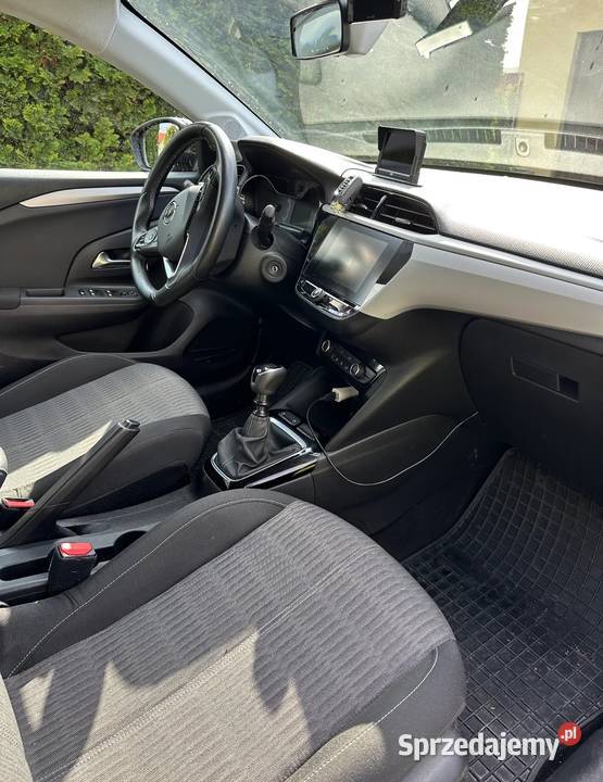Opel Corsa 12 100 kupiony w salonie pierwszy