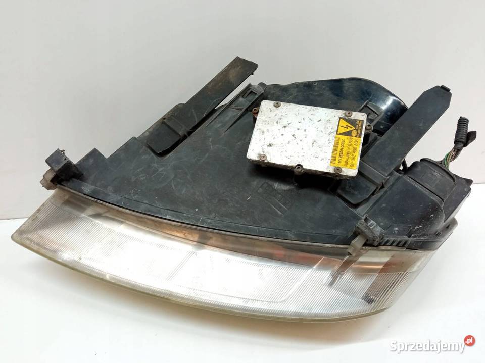 LAMPA PRZÓD PRAWA XENON EU Ford Focus C I