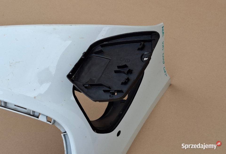 MERCEDES VITO VKLASA W447 LIFT EQV ZDERZAK PRZÓD osobowe Zderzaki Bieleń