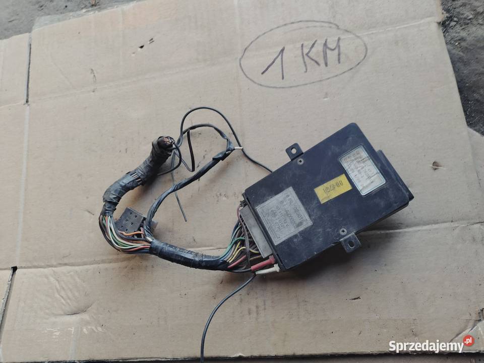 KOMPUTER STEROWNIK MODUŁ ALARMU 004771 Układ elektryczny