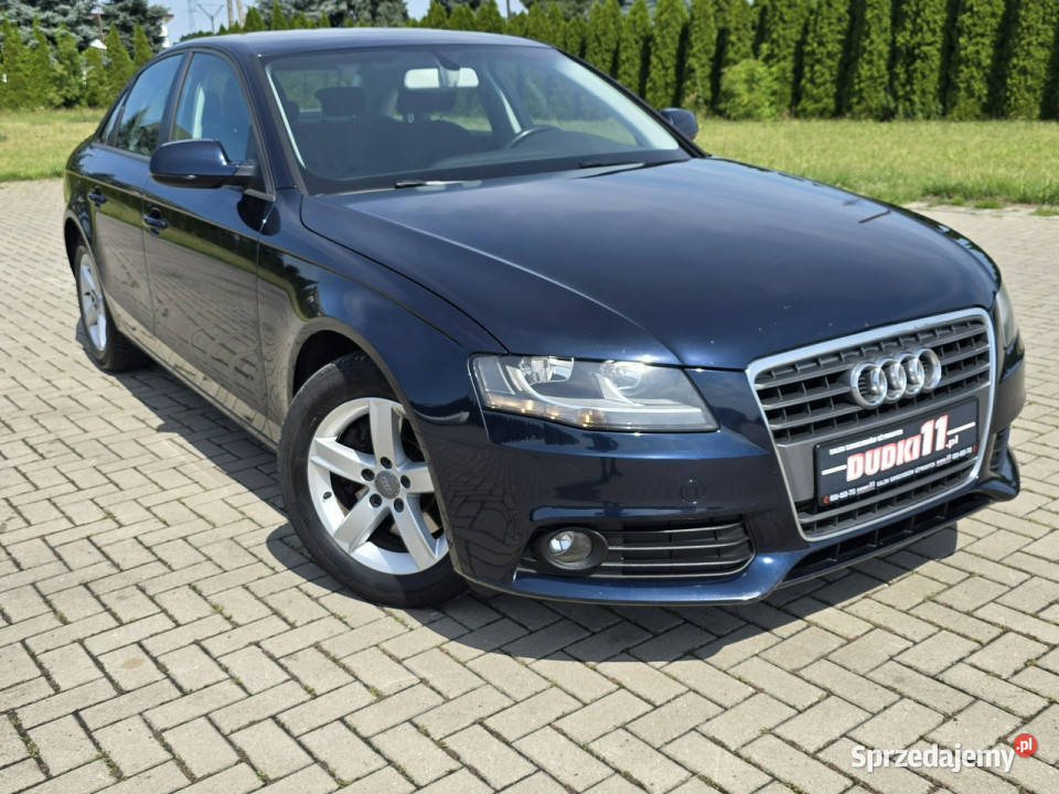 Audi A4 Limousine 20TDI czujnik parkowania