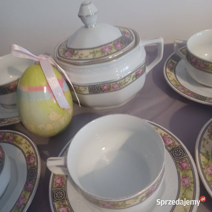 Porcelanowy serwis wyprodukowany w fabryce dolnośląskie Wrocław