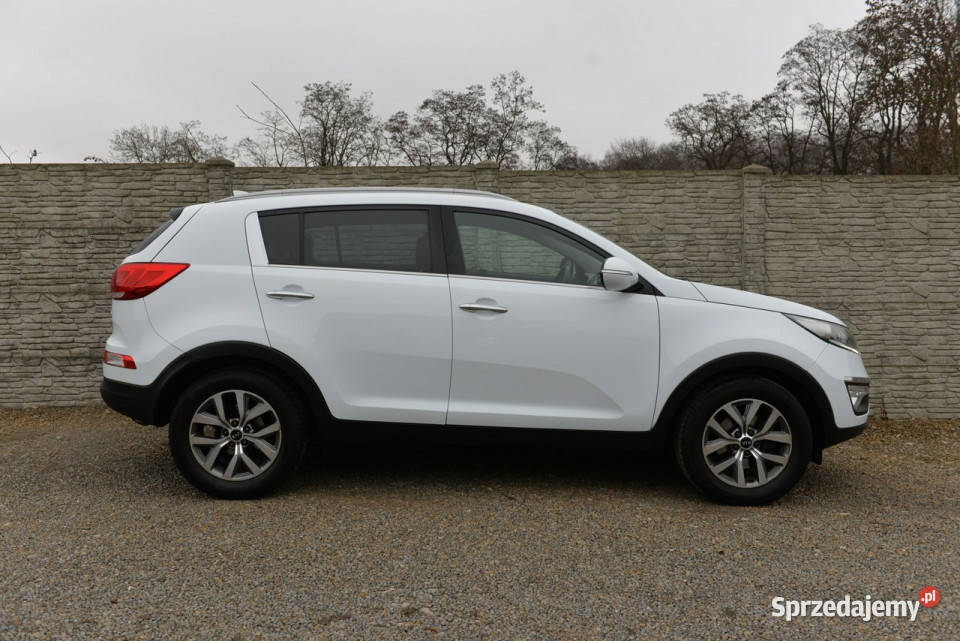 Kia Sportage 16 135 LED Kamera Czujniki Opony komputer pokładowy Dąbrowa Górnicza